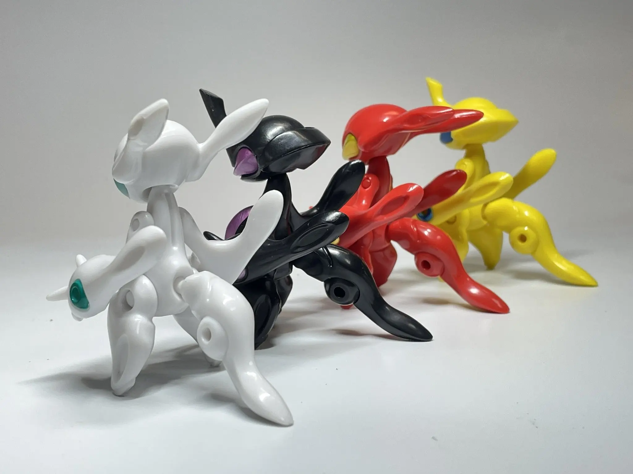 SO-TA Capsule Toys Cool FORM B - Baby Products Toys recensione e prezzo